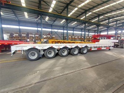 Semi Trailer For Heavy Machinery